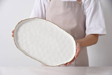 Load image into Gallery viewer, Portofino Medium Oval Platter
