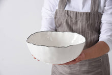 Load image into Gallery viewer, Portofino Silver Rim Medium Bowl