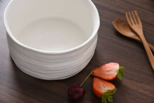 Load image into Gallery viewer, Le Blanc Small Bowl