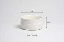 Load image into Gallery viewer, Le Blanc Small Bowl