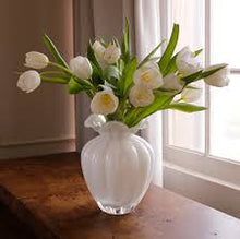 Load image into Gallery viewer, Glass Vento Large Vase
