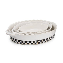 Load image into Gallery viewer, Courtly Check Everyday Large Oval Baker