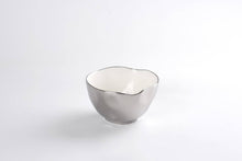 Load image into Gallery viewer, Silver and White Small Bowl