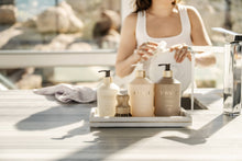 Load image into Gallery viewer, Hand Lotion Ambre Santal
