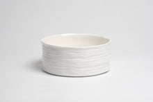 Load image into Gallery viewer, Le Blanc Medium Bowl
