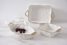 Load image into Gallery viewer, Golden Handles Oval Baking Dish
