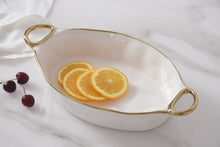 Load image into Gallery viewer, Golden Handles Oval Baking Dish
