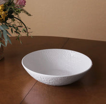 Load image into Gallery viewer, Vida Croc Large White Bowl
