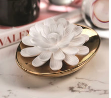 Load image into Gallery viewer, Dream Porcelain Diffuser
