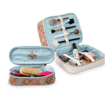 Load image into Gallery viewer, Bodrum Kilim Jenny Train Bag
