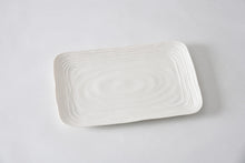 Load image into Gallery viewer, Le Blanc Medium Platter
