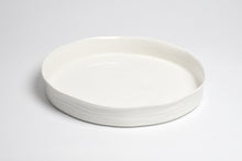 Load image into Gallery viewer, Le Blanc Round Platter
