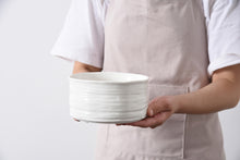Load image into Gallery viewer, Le Blanc Small Bowl
