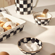 Load image into Gallery viewer, Courtly Check Relish Dish
