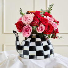 Load image into Gallery viewer, Courtly Check 3 Qt. Tea Kettle
