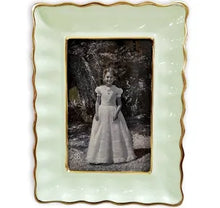 Load image into Gallery viewer, Encanto Frame 4x6
