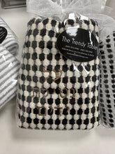 Load image into Gallery viewer, Fun Netilat Yadayim Towels
