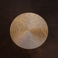 Load image into Gallery viewer, Vida Basketweave Round Placemats, Set of 4
