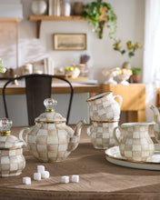 Load image into Gallery viewer, Mocha Check 4 Cup Teapot
