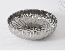 Load image into Gallery viewer, Mascali Silver XL Shallow Bowl
