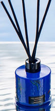 Load image into Gallery viewer, Jungletropia 100 ml Diffuser
