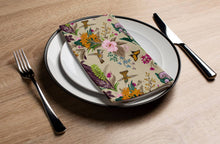 Load image into Gallery viewer, Vintage Monarch - Printed Guest Towel
