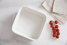 Load image into Gallery viewer, Le Blanc 8" Square Baking Dish
